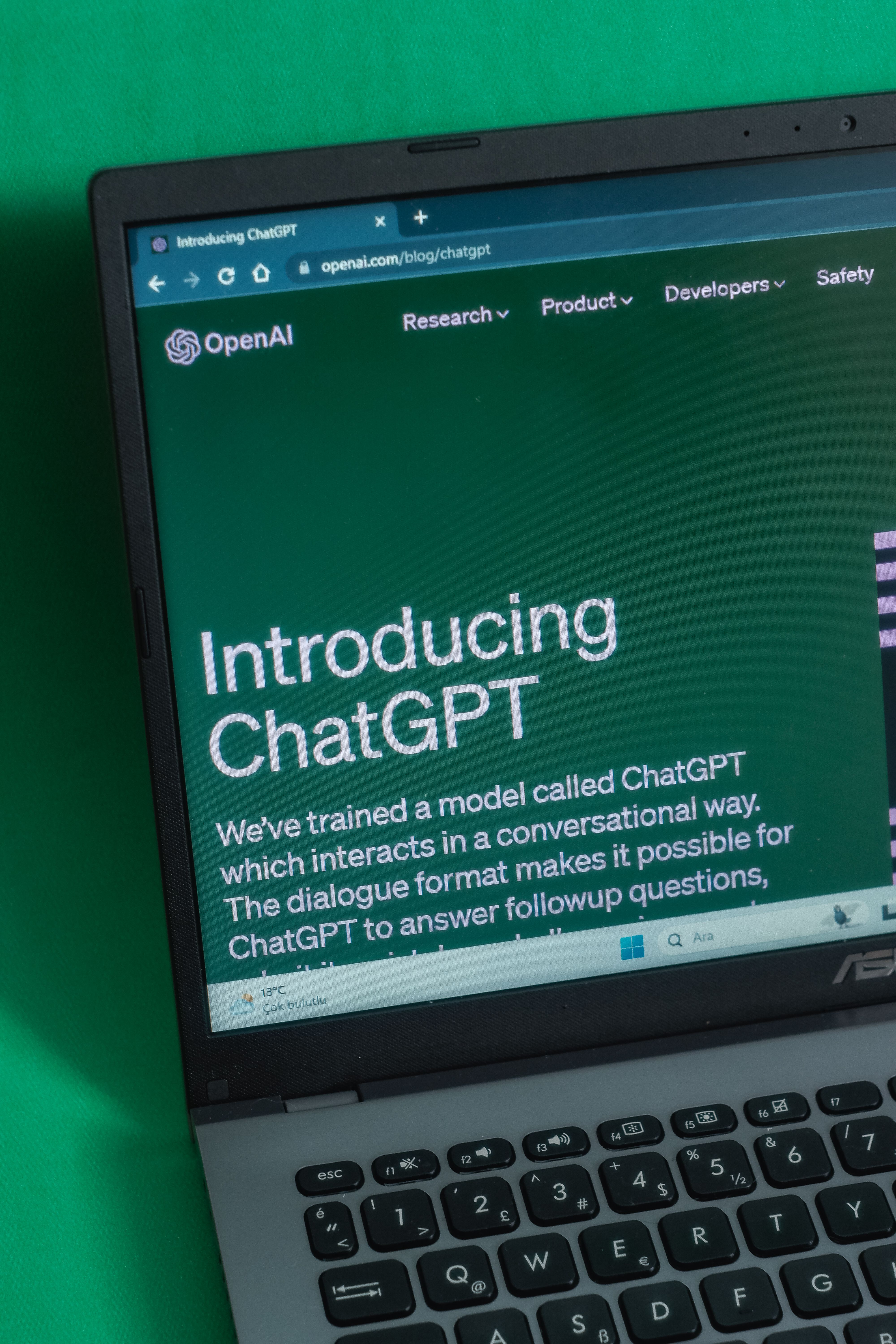 Imagem ilustrativa sobre ChatGPT, inteligência artificial, conversa com IA e tecnologia